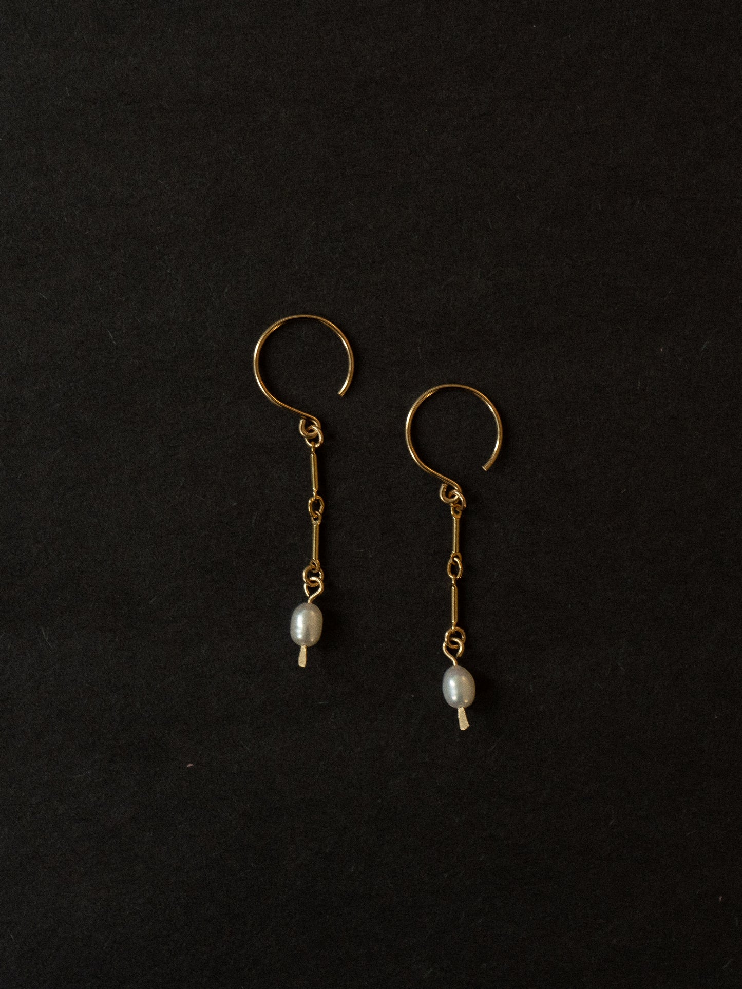 Dainty Freshwater Rice Pearl Drop Hoop Earrings