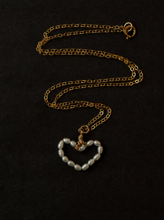 Dainty Freshwater Rice Pearl Heart Necklace