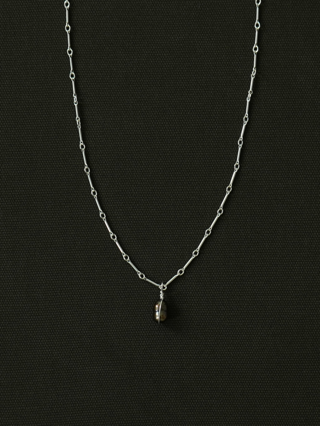 Dark Green Pearl Charm Necklace in Silver