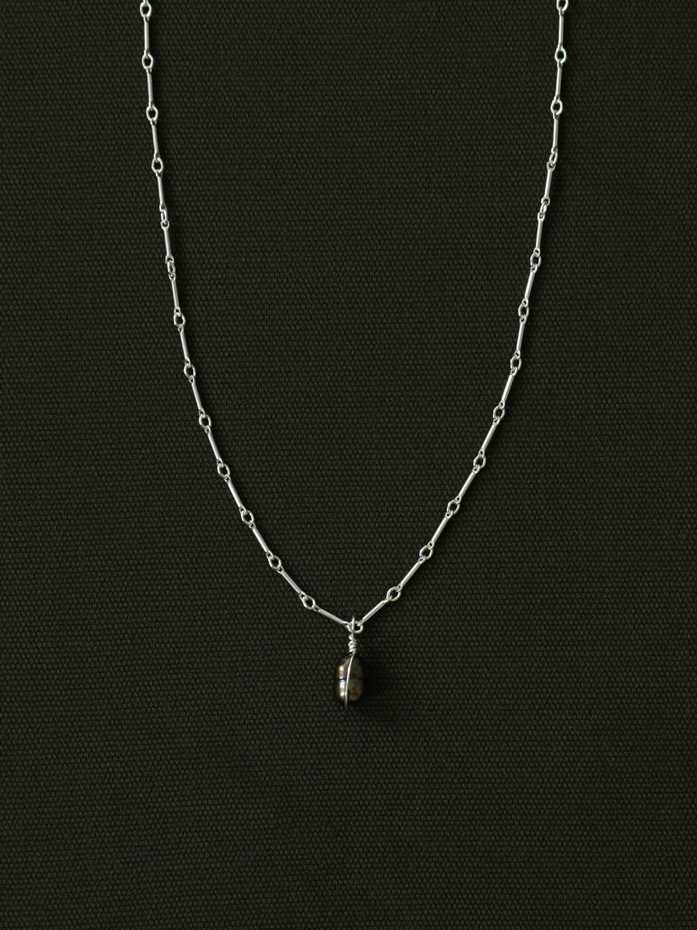 Dark Green Pearl Charm Necklace in Silver