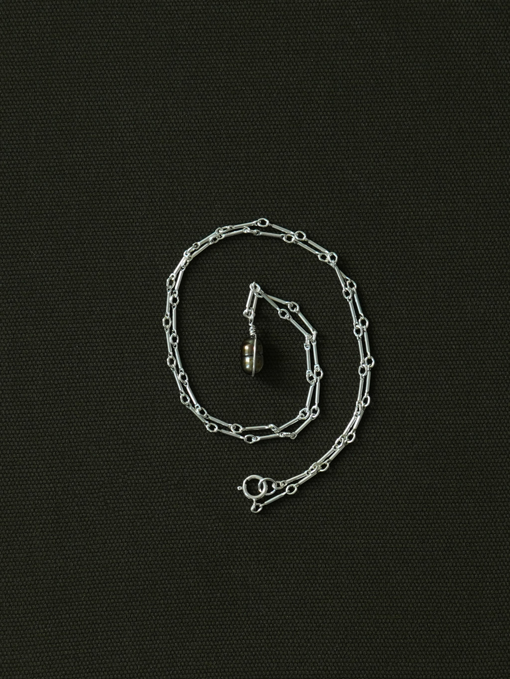 Dark Green Pearl Charm Necklace in Silver