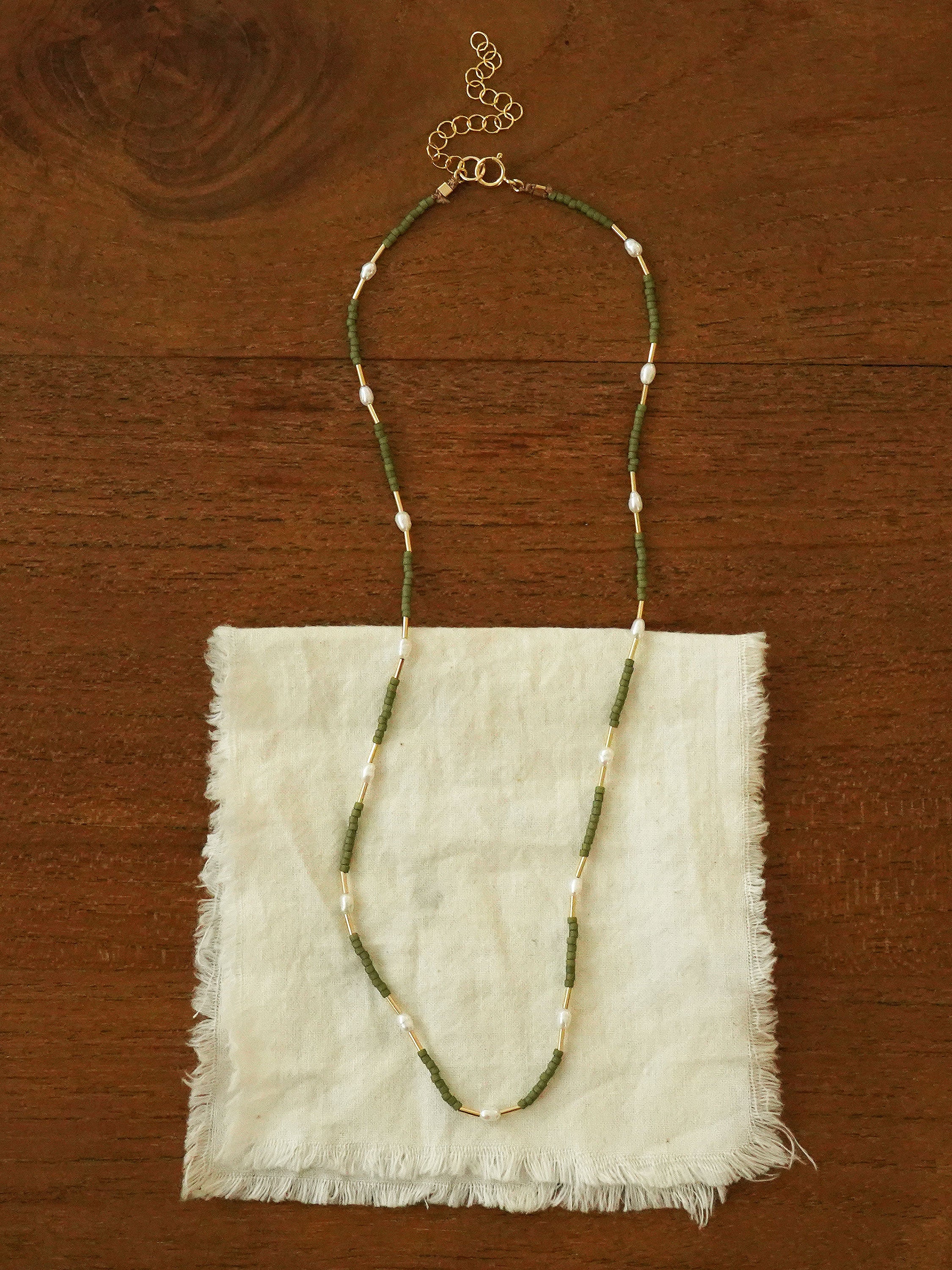 Rice Pearl Beaded Necklace in Green
